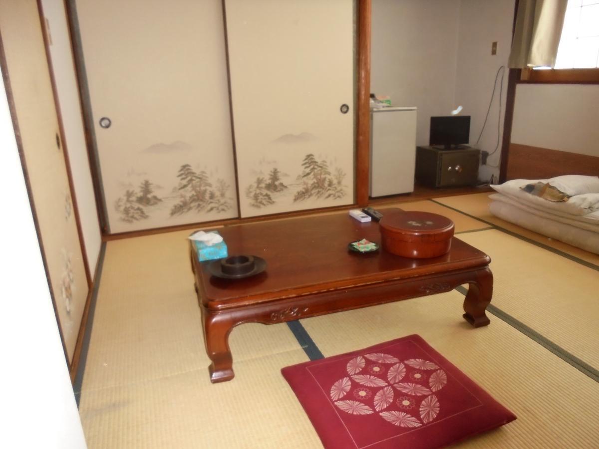 Yoshino Ryokan Ōsaka Exterior foto